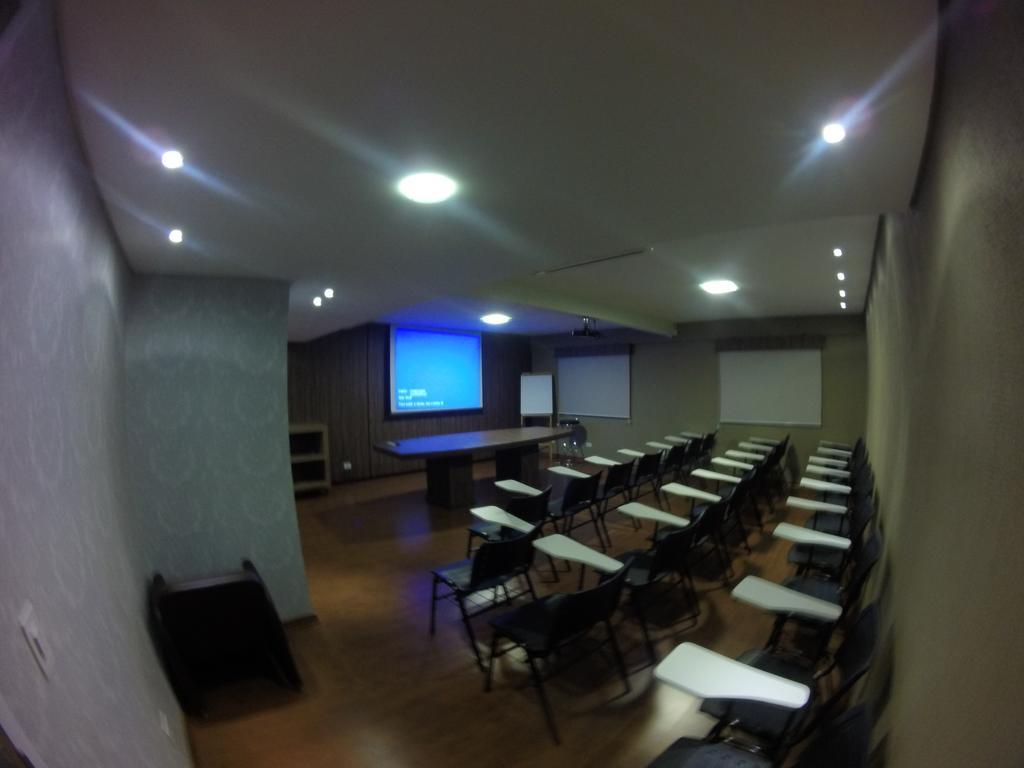 Hotel 10 多拉杜斯 外观 照片